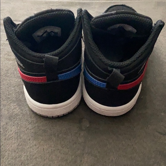 Jordan’s with Red and Blue - Picture 4 of 4